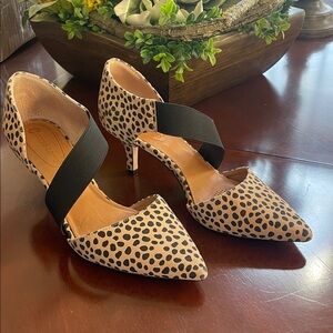 Corso Como Black and Tan Spotted Heels 8.5